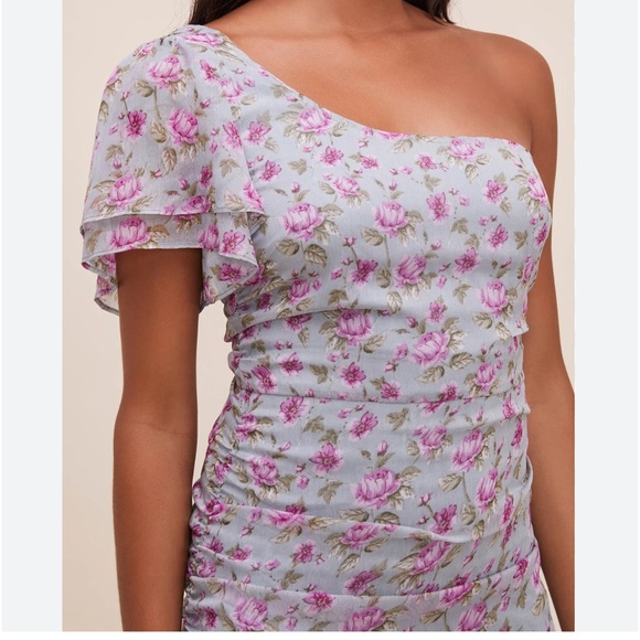 ASTR The Label Lisa Floral One Shoulder Dress Size M - Picture 3 of 4